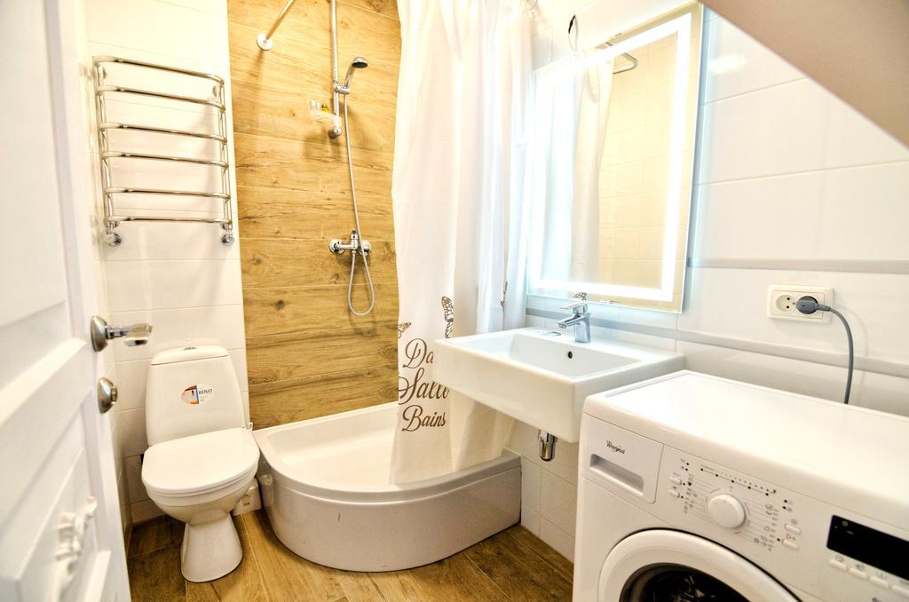 Stylish Apartment. Heart Of The City Lviv Luaran gambar